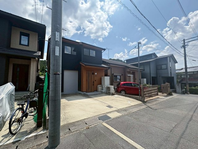 小山小川町の前面道路含む現地写真