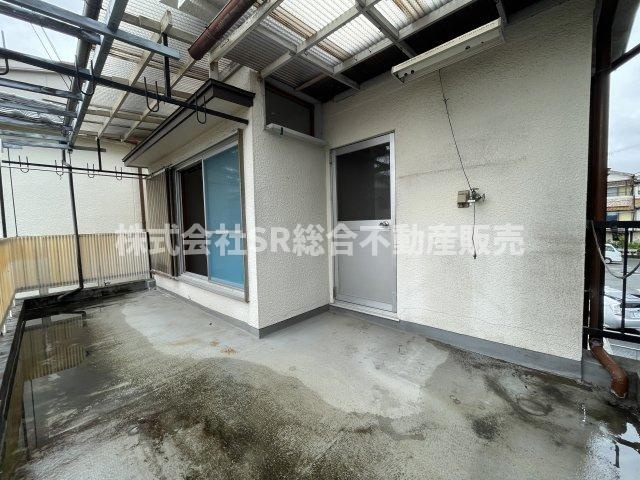 新池島町1丁目中古戸建のバルコニー|南向きのL字型バルコニーは陽当たり・通風良好です！