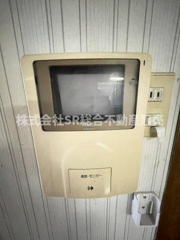新池島町1丁目中古戸建のセキュリティ|来客時に直接顔を合わせずにやりとりしたり、不審者の侵入を防いだりとセキュリティー面で重宝する設備です！