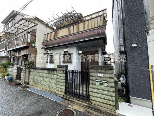 新池島町1丁目中古戸建の外観|弊社は中古戸建のご紹介、その後のリフォームのご提案、
賃貸物件のご紹介、すべてご対応可能です。
お客様にあったプランをご提案致します。
まずはお問合せ下さいませ。