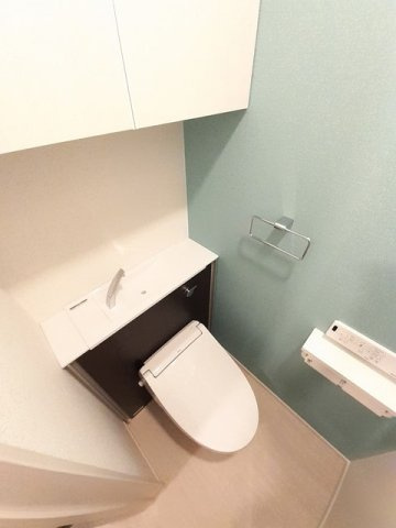 熊本市東区桜木５丁目のアパートのトイレ|落ち着いたトイレです