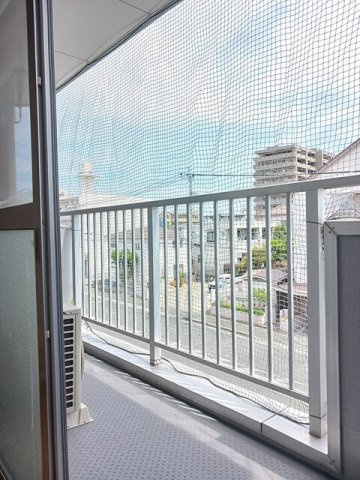 熊本市中央区保田窪１丁目の賃貸マンションのバルコニー|暖かな日差しのふりそそぐバルコニー