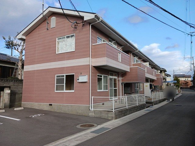 熊本市北区鶴羽田３丁目のアパート
