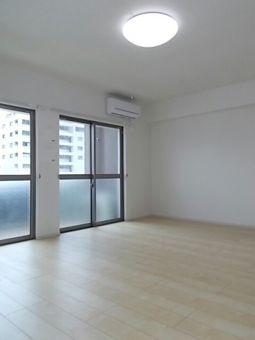 熊本市中央区新町４丁目の賃貸マンションの居間・リビング|おしゃれなリビングです