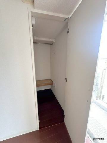 URBAN FLATS中之島　仲介手数料無料の収納