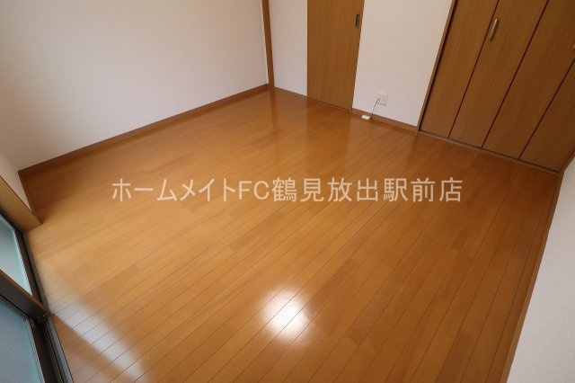 東大阪市森河内西２丁目のアパートの洋室