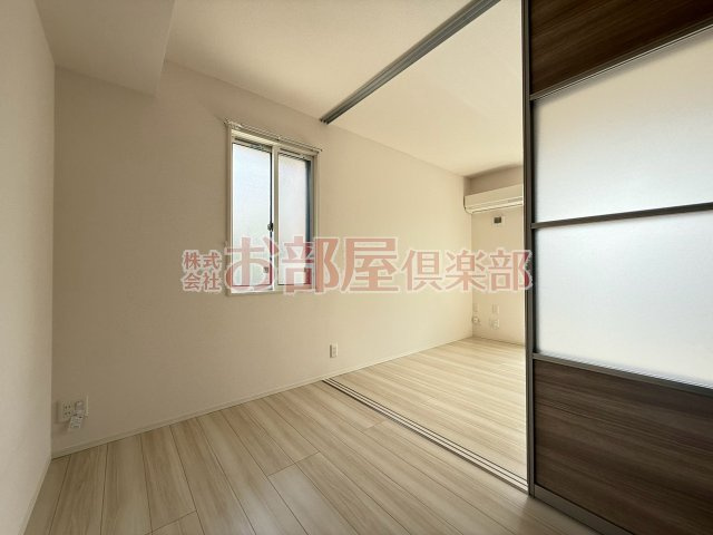 D-roomクレスト国分の洋室|コンパクトで使いやすい洋室です