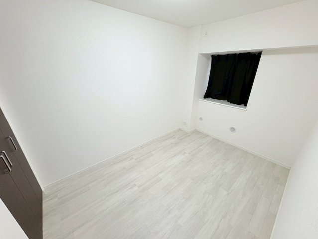 鶴ヶ島市藤金　中古マンション　「若葉駅」徒歩5分　【藤小学区】の洋室