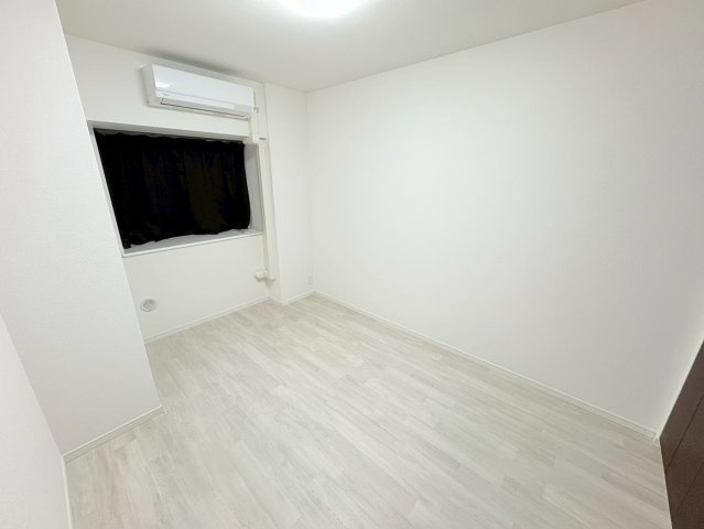 鶴ヶ島市藤金　中古マンション　「若葉駅」徒歩5分　【藤小学区】の洋室
