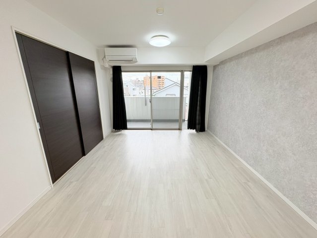 鶴ヶ島市藤金　中古マンション　「若葉駅」徒歩5分　【藤小学区】の居間・リビング