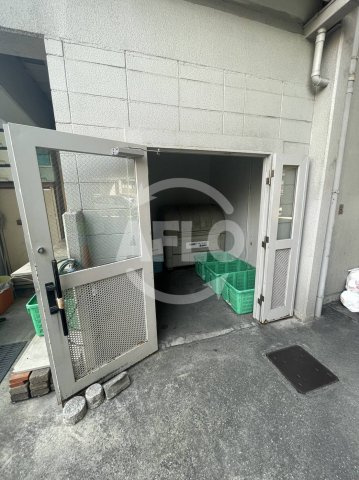 西長堀ガーデンハイツ　堀江小学校区のその他|西長堀ガーデンハイツ　ゴミ置き場