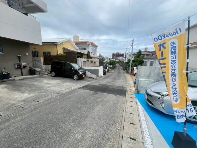  の前面道路含む現地写真