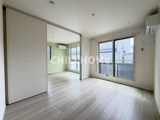 シャルージュの居間・リビング|※写真は同タイプのお部屋の画像となります。