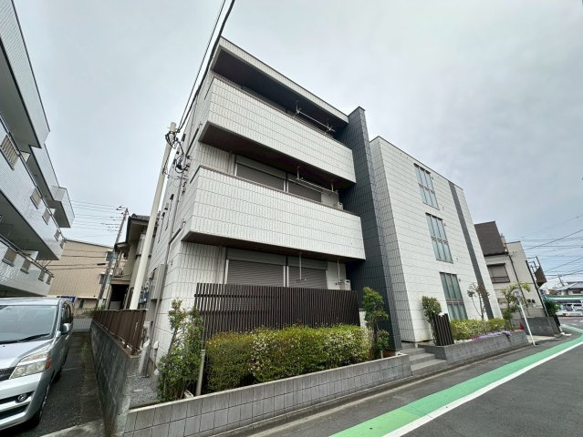 Ｒａｆｆｉｎｅの外観|ミニストップ土呂駅前店