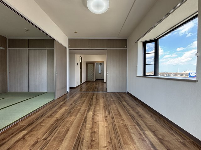 エクセレント・ヴィラの居間・リビング|同タイプ別部屋参考写真