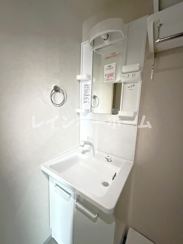 Lumina Eastの独立洗面台|※同施工会社参考写真