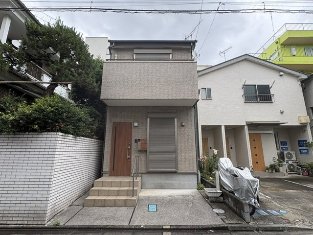 西日暮里6丁目戸建の外観