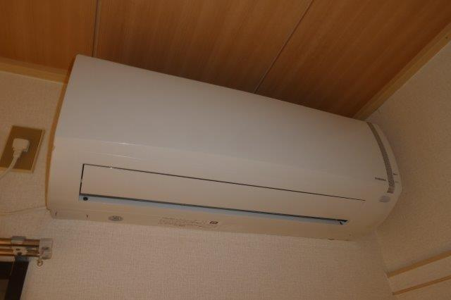 コーポ吉備路Ｂの設備|エアコン