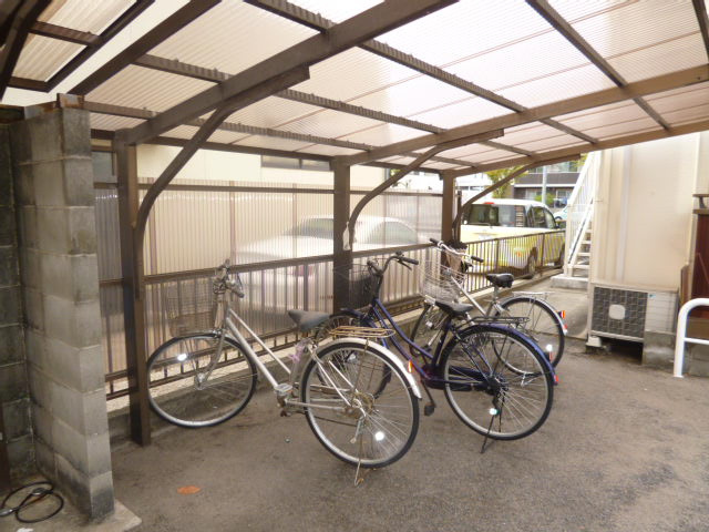 コーポ吉備路Ｂのその他共用部分|自転車置き場