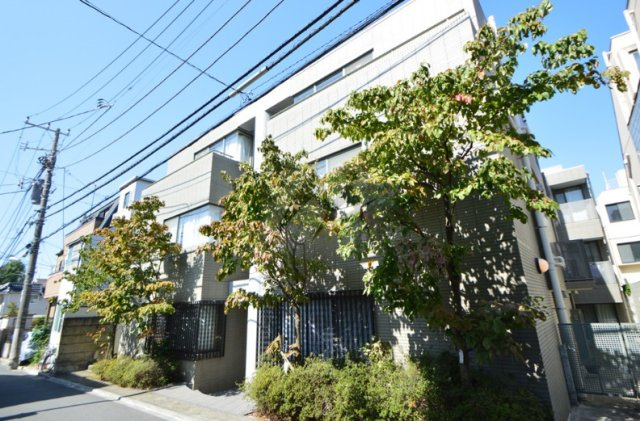 四ツ谷HOUSEの外観