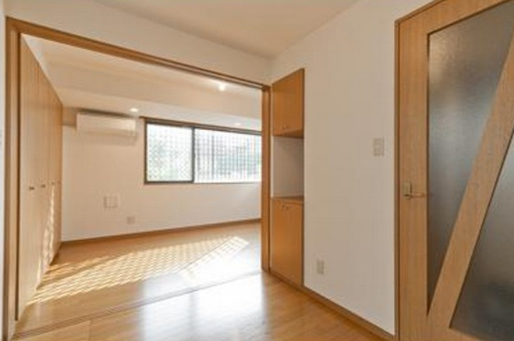 四ツ谷HOUSEの居間・リビング