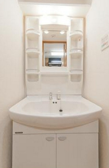 四ツ谷HOUSEの洗面所