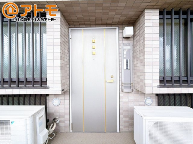 【玄関】 | シャリエ三島松が丘　中古マンション