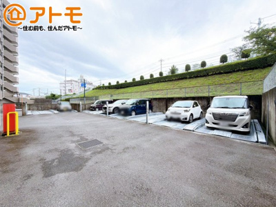 【駐車場】 | シャリエ三島松が丘　中古マンション