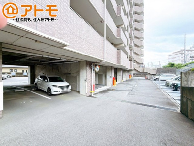 【駐車場】 | シャリエ三島松が丘　中古マンション