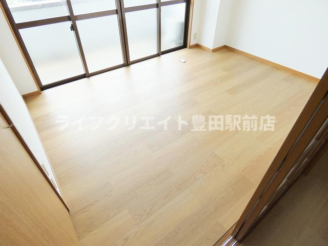 ハイラークKATOの洋室