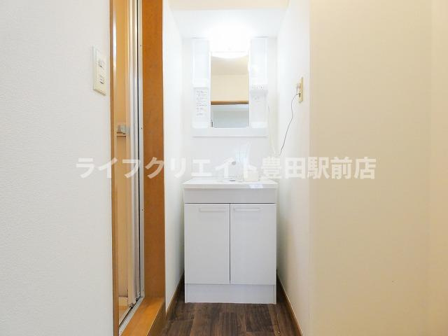 ハイラークKATOの独立洗面台