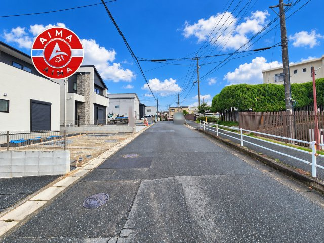 福岡市南区老司3丁目第6-2棟（1号棟）の外観|前面道路含む現地の写真です。