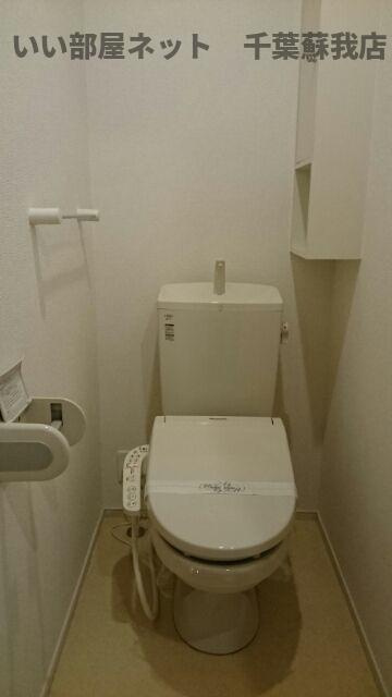 アジュールⅡのトイレ|シンプルで使いやすいトイレです