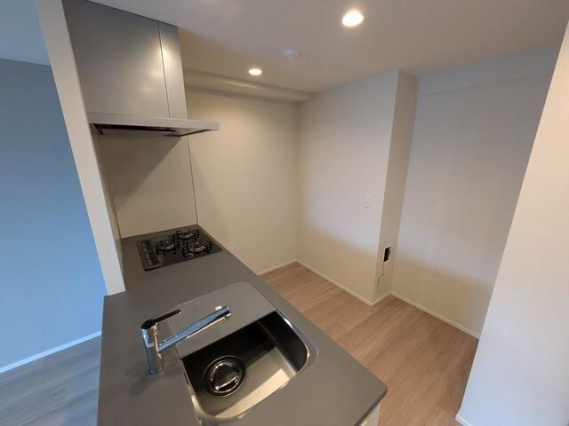 シーズンフラッツ町屋のキッチン