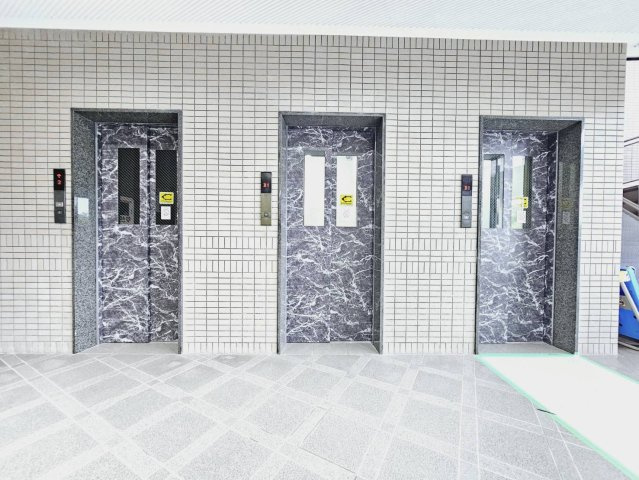 セントポリア神戸運動公園のその他|エレベーター