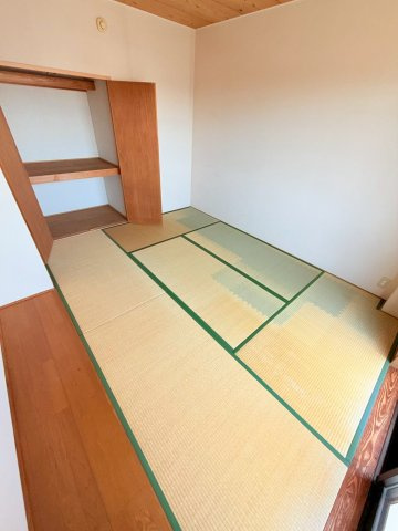 コーポ塚本の和室