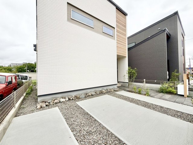 毎週末現地内覧会開催中　泉南郡熊取町大宮　新築一戸建てのその他|2～3台駐車可能