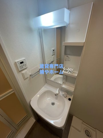 KAWARAYAの独立洗面台|独立洗面台で身支度をすべて済ませてしまいましょう