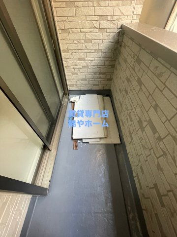KAWARAYAのバルコニー|外からの目が気にならないバルコニーで洗濯物が干せます