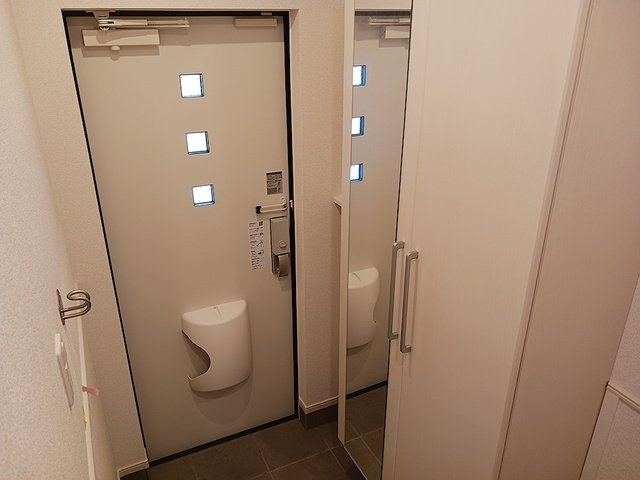 【玄関】