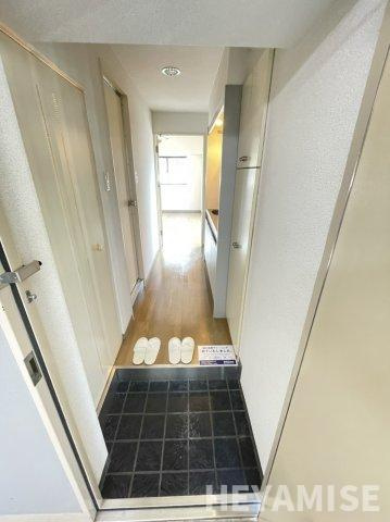 ラ・レジダンス・ド・シャルールの玄関|※同間取りの別の階のお部屋の画像です※