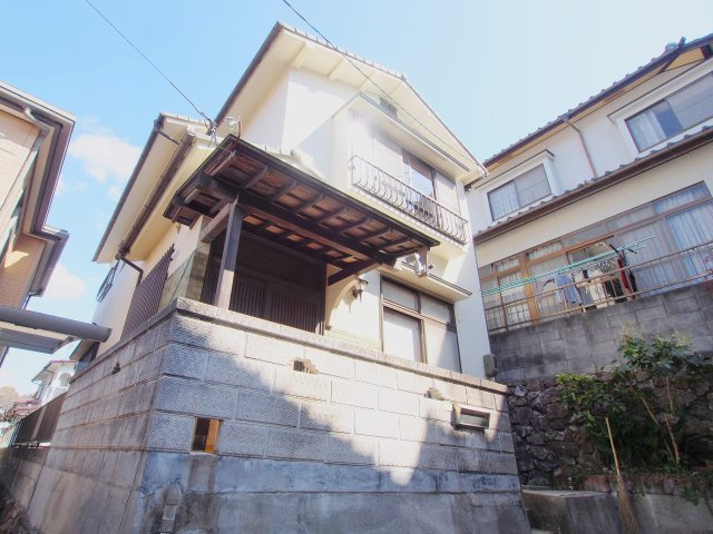 レント中野東5丁目の外観