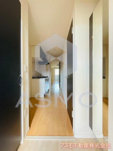 【玄関】 | ル・ブリランテ | 同マンション別部屋　参考写真