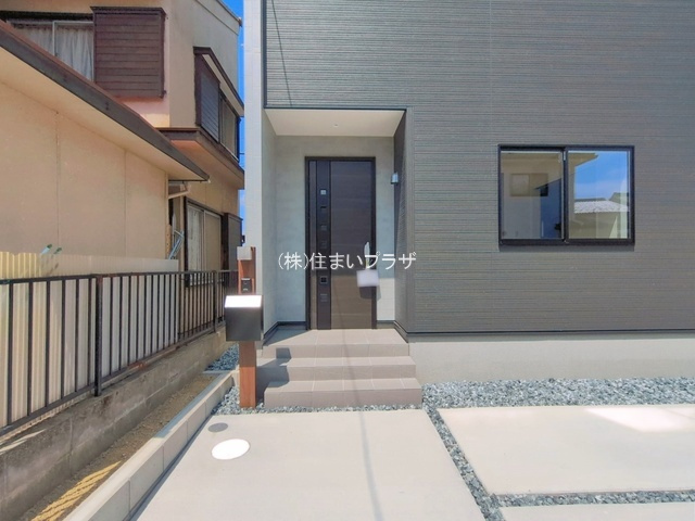 仲介手数料無料）一宮市大赤見の玄関|きれいな玄関です