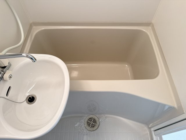 ハーベスト長居の浴室