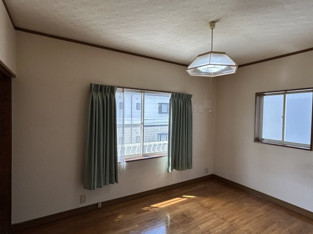 中古戸建　郡山市富田町字音路　富田東小・富田中の洋室|〈現況写真〉