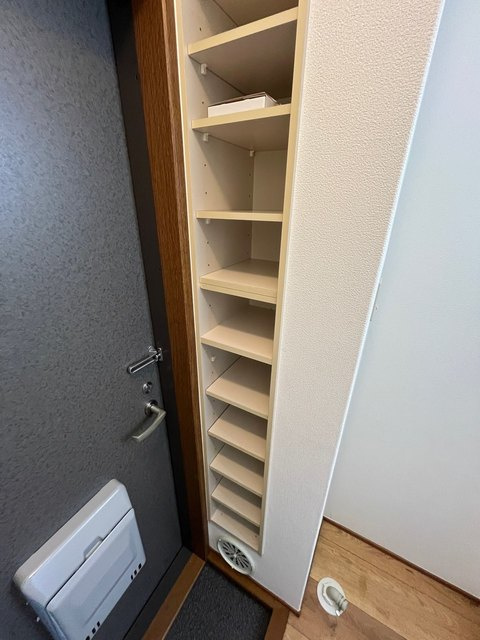 ハイム・四季の玄関