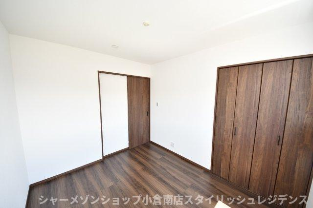 与原戸建3号棟の居間・リビング