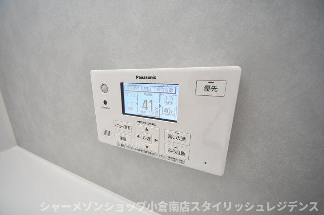 与原戸建3号棟の駐車場