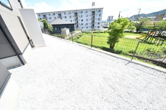 与原戸建3号棟の庭